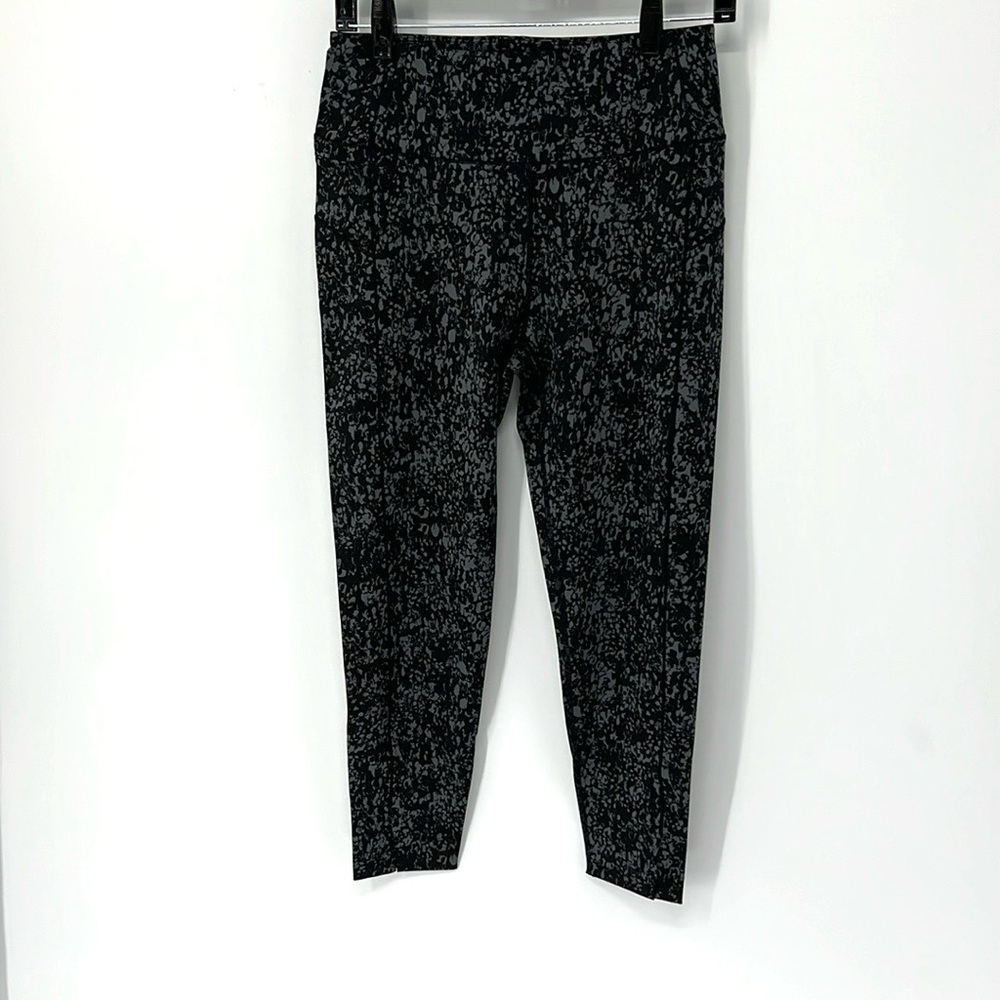 Public rec NWOT women’s here to thereleggings 30X24
